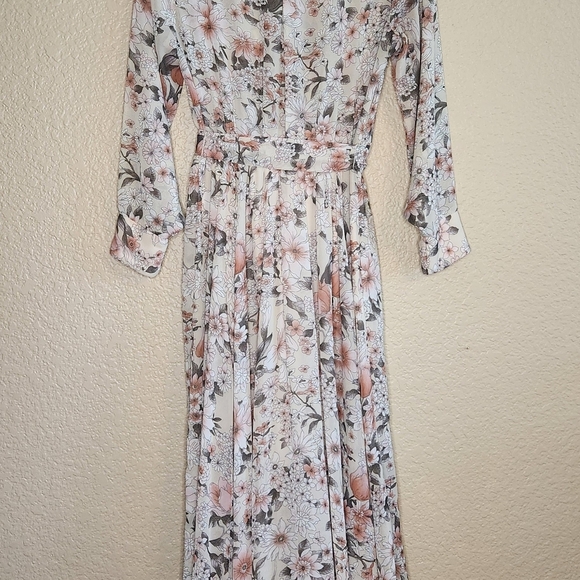 En Focus Petite Floral Wrap Dress Size 4P. Cottage Core, Romantic - Picture 2 of 13